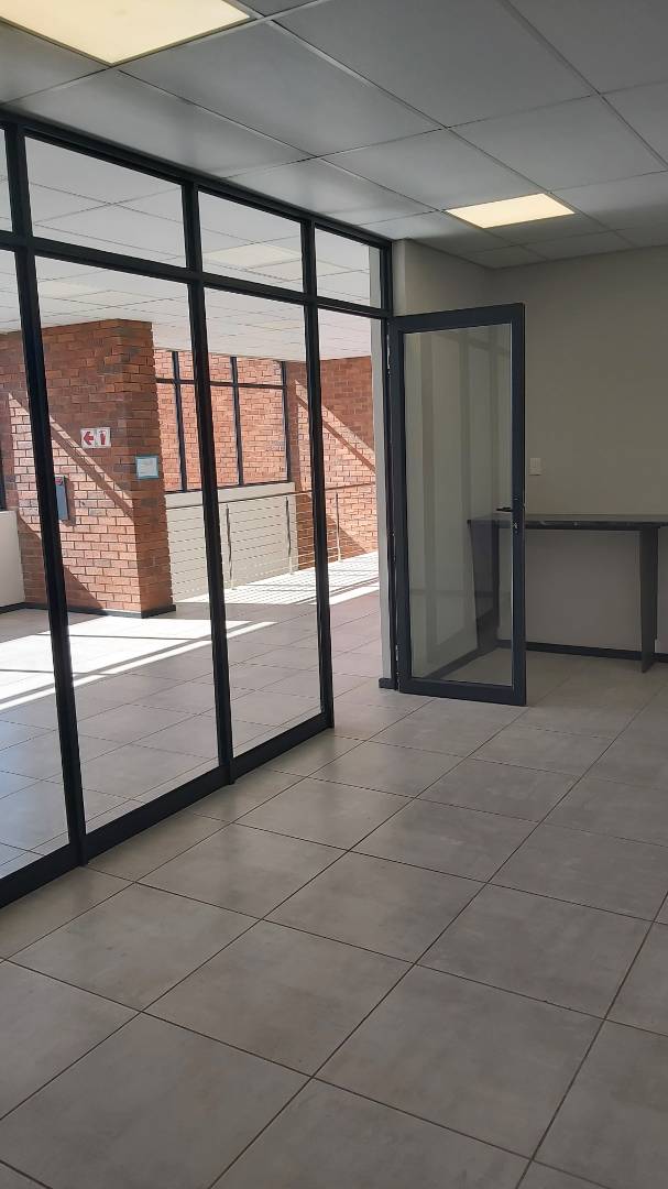 To Let commercial Property for Rent in Fairview Eastern Cape